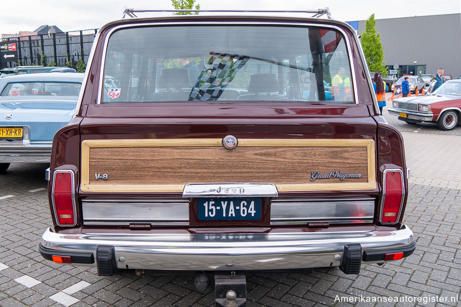 Jeep Grand Wagoneer uit 1987